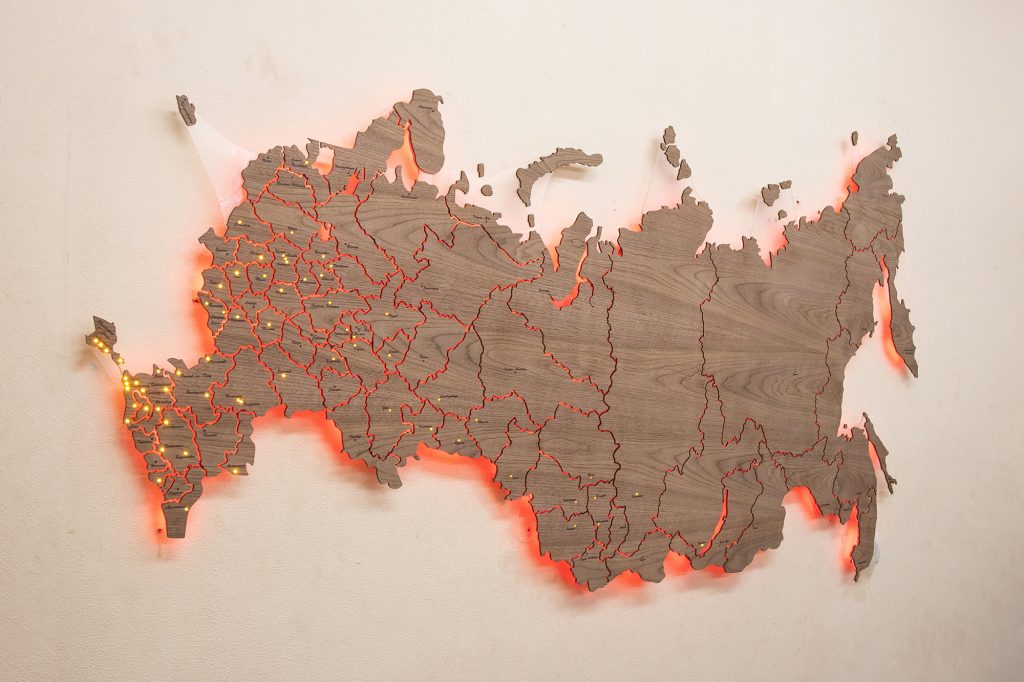 Деревянные карты России с подсветкой серии Элит | Wooden Print