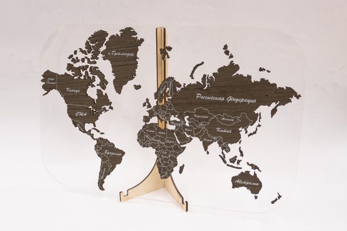 Подарочная карта мира с отделкой из шпона Файн-Лайн Дуб 21S Мореный. Россия и Мир