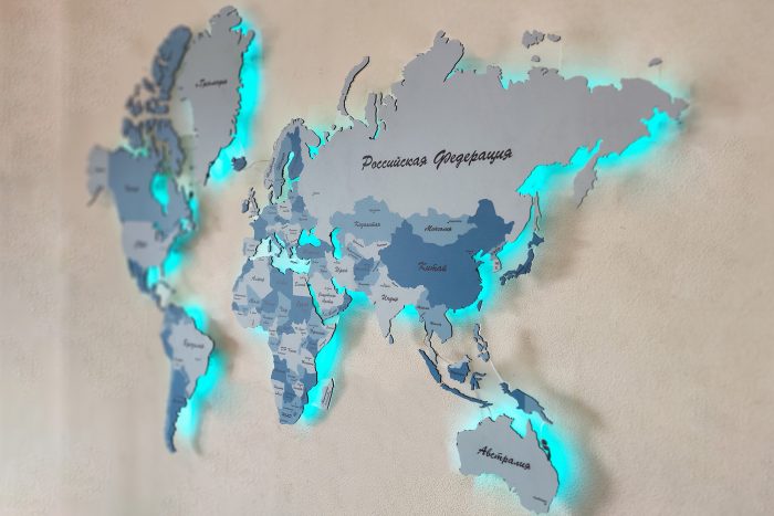 Деревянная карта мира из МДФ с подсветкой
