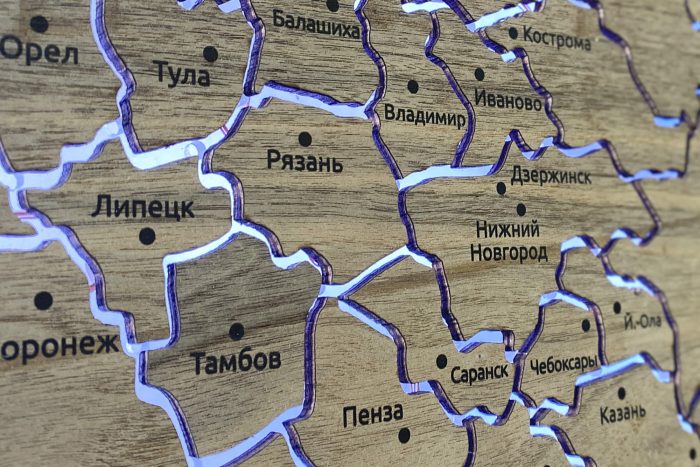Карта РФ Орех Американский с ультрафиолетовой печатью названий городов