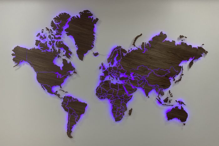 Большая карта Мира 3м Орех Американский
