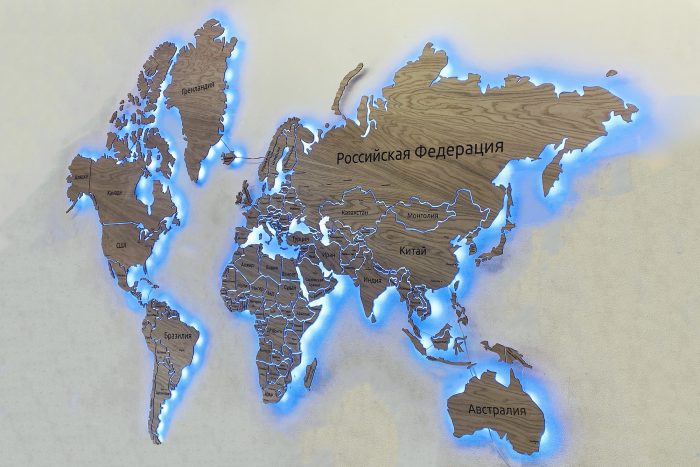 Декоративная карта Мира с подсветкой для большой стены