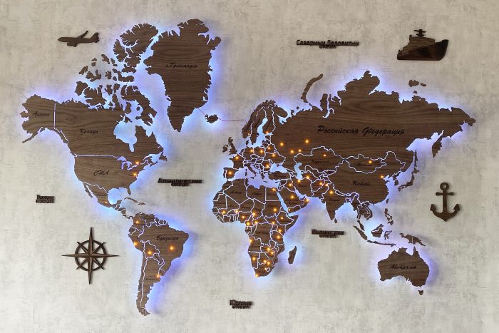 Карта Мира в квартиру со шпоном Орех Американский и точечной подсветкой столиц